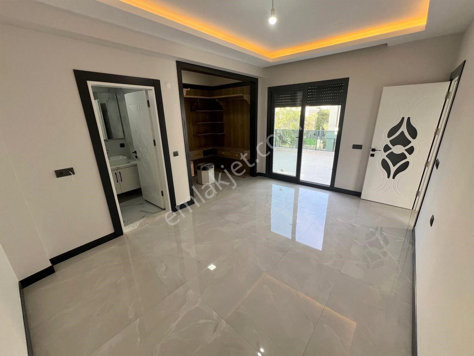 Akçay Aras Emlaktan Tahtakuşlarda 5+1 Havuzlu Müstakil Villa - Görsel 24