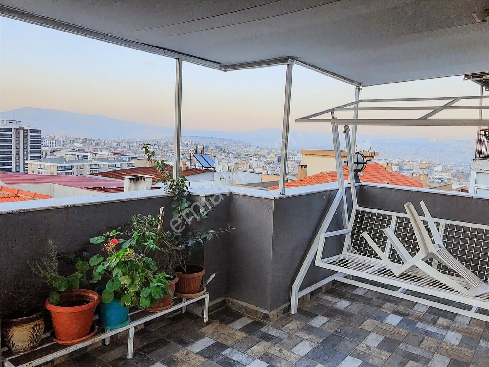 Teraslı, Şehir Manzaralı Geniş 1+1 Kapalı Otoparklı, Asansörlü - Görsel 10