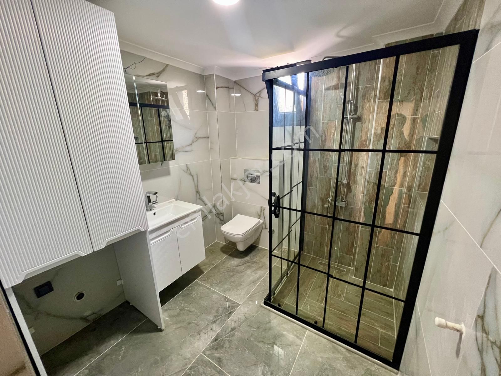 Akçay Aras Emlaktan Gürede Geniş Bahçeli 7+1 Müstakil Villa - Görsel 26