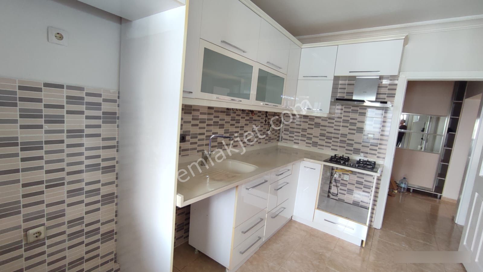 Altındağ Gültepe Mah. Mevlana Sitesi Yapılı Kiralık 3+1 Daire - Görsel 13