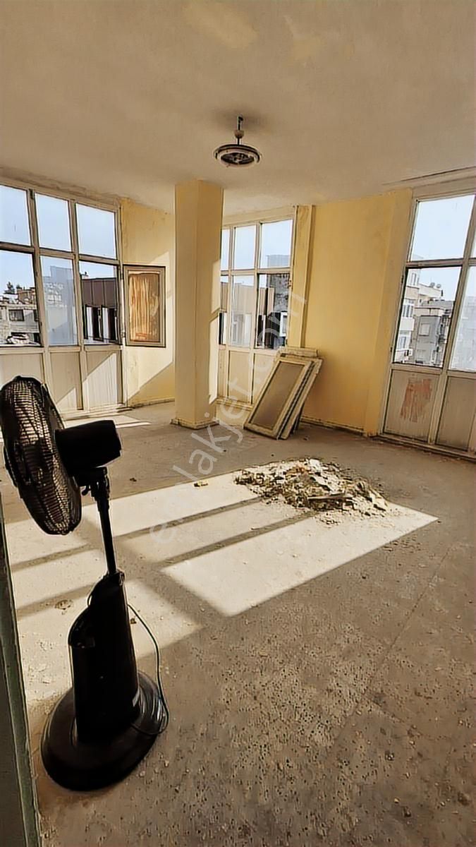 Bulvar Üzeri**çarşı Merkez**17 Oda*3.-4. Ve Teras Kat Komple - Görsel 16