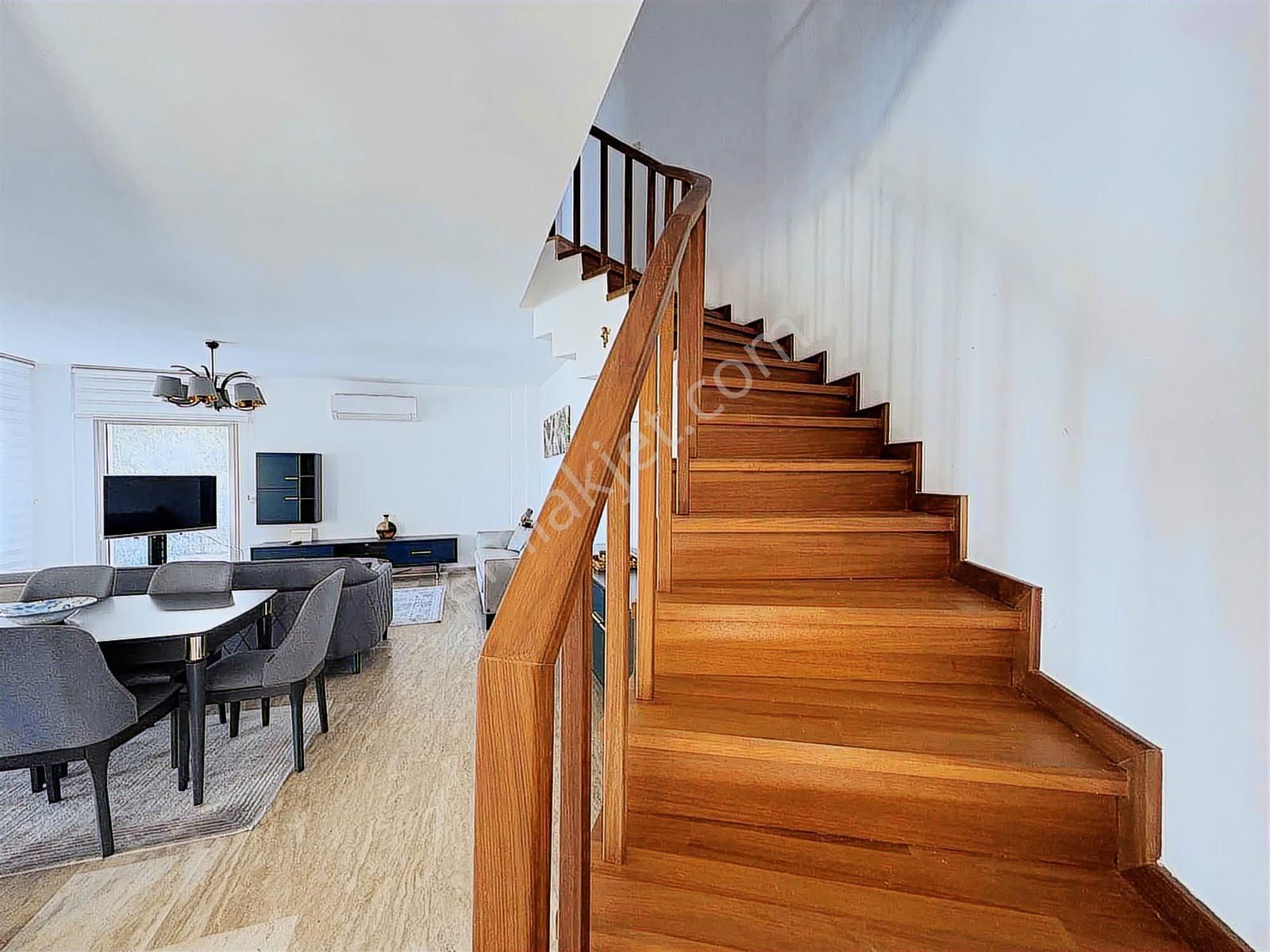 Bodrum Koyunbaba'da Deniz Manzaralı Satılık Villa - Görsel 9