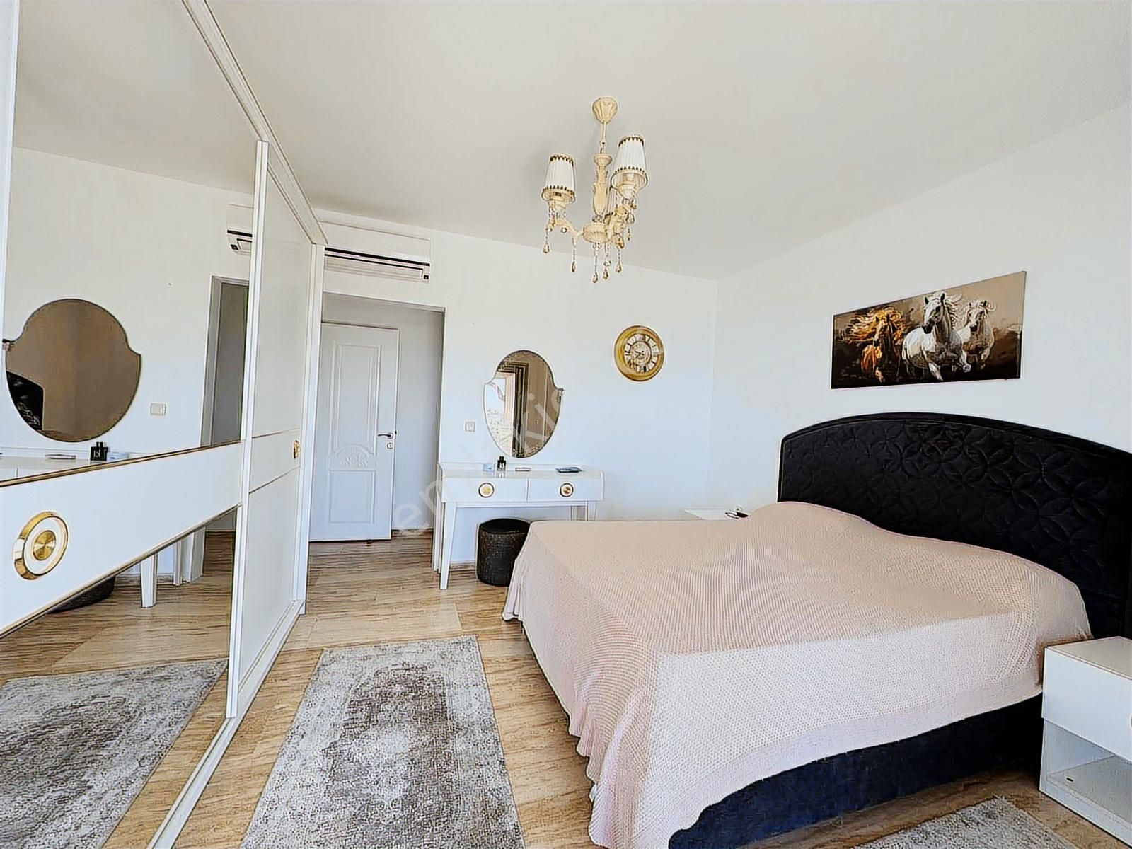 Bodrum Koyunbaba'da Deniz Manzaralı Satılık Villa - Görsel 12