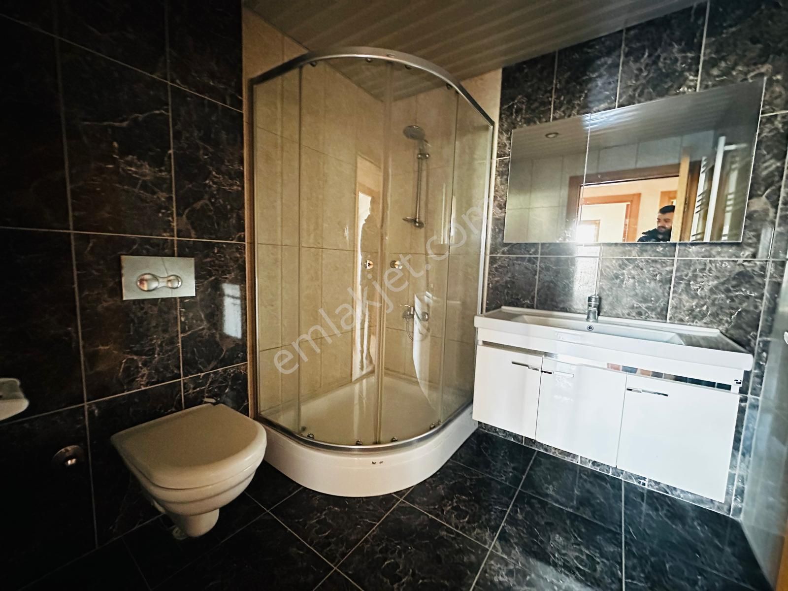 Kalecik Emlak'tan Site'de Asansörlü Fırsat Dairesi 4+1 175m² - Görsel 20