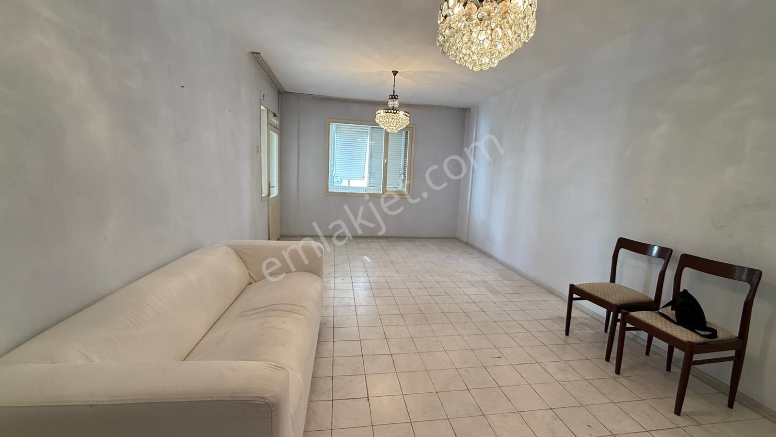 Devrim Mah. 3+1 Ferah ,arakat, Asansörlü Daire - Görsel 4