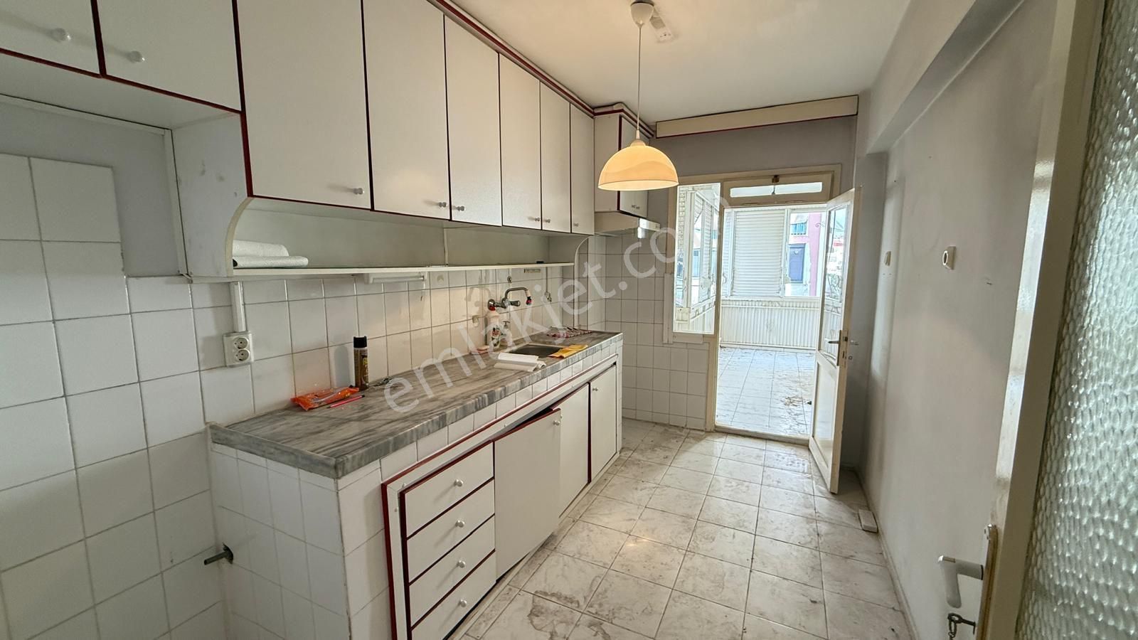 Devrim Mah. 3+1 Ferah ,arakat, Asansörlü Daire - Görsel 7