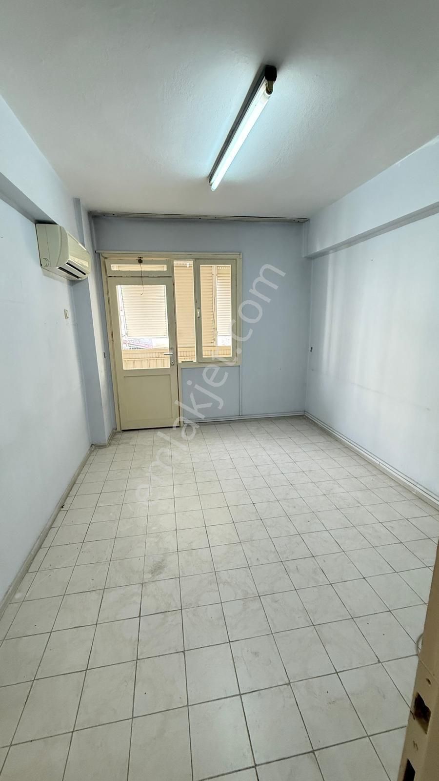 Devrim Mah. 3+1 Ferah ,arakat, Asansörlü Daire - Görsel 21