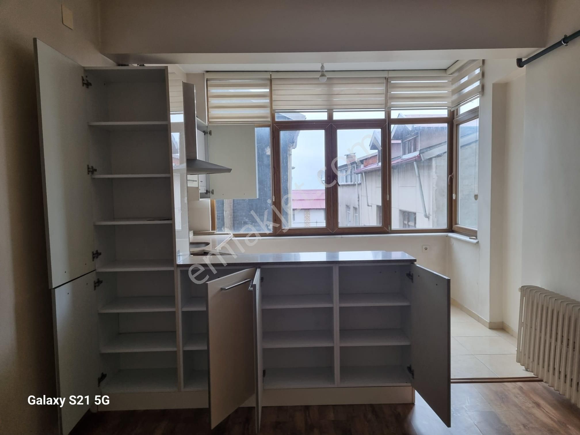 Hızırbey Mahallesi Kiralık 3+1 - Görsel 3