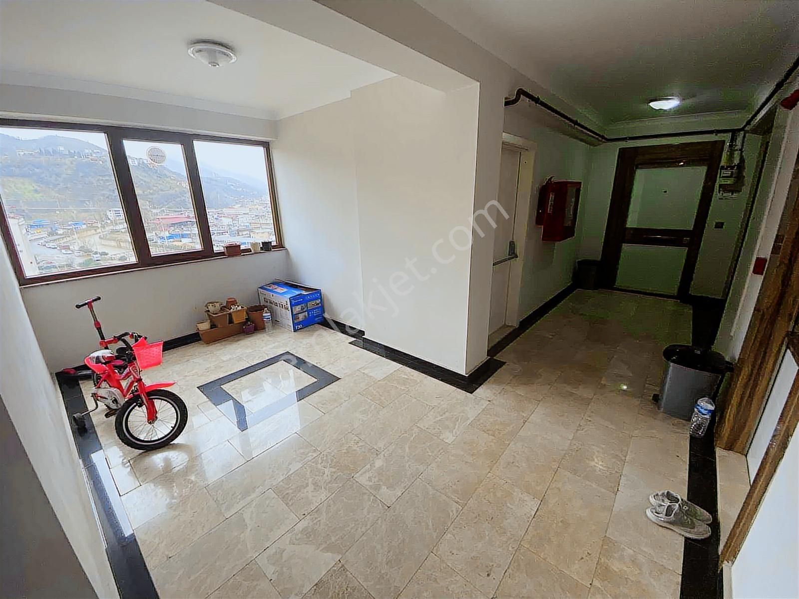 Trabzon Akçaabat Panorama Sitesinde Satılık Mükemmel Daire - Görsel 20