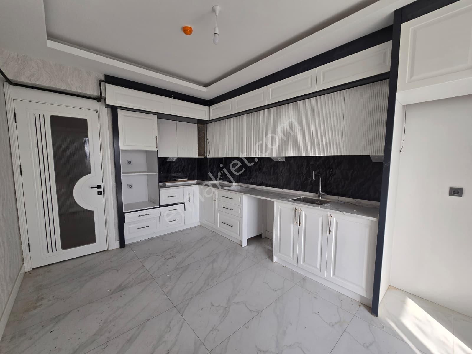 Başarı'dan Ultra Lüx A Kalite 3+1 Yüksek Giriş Daire - Görsel 4