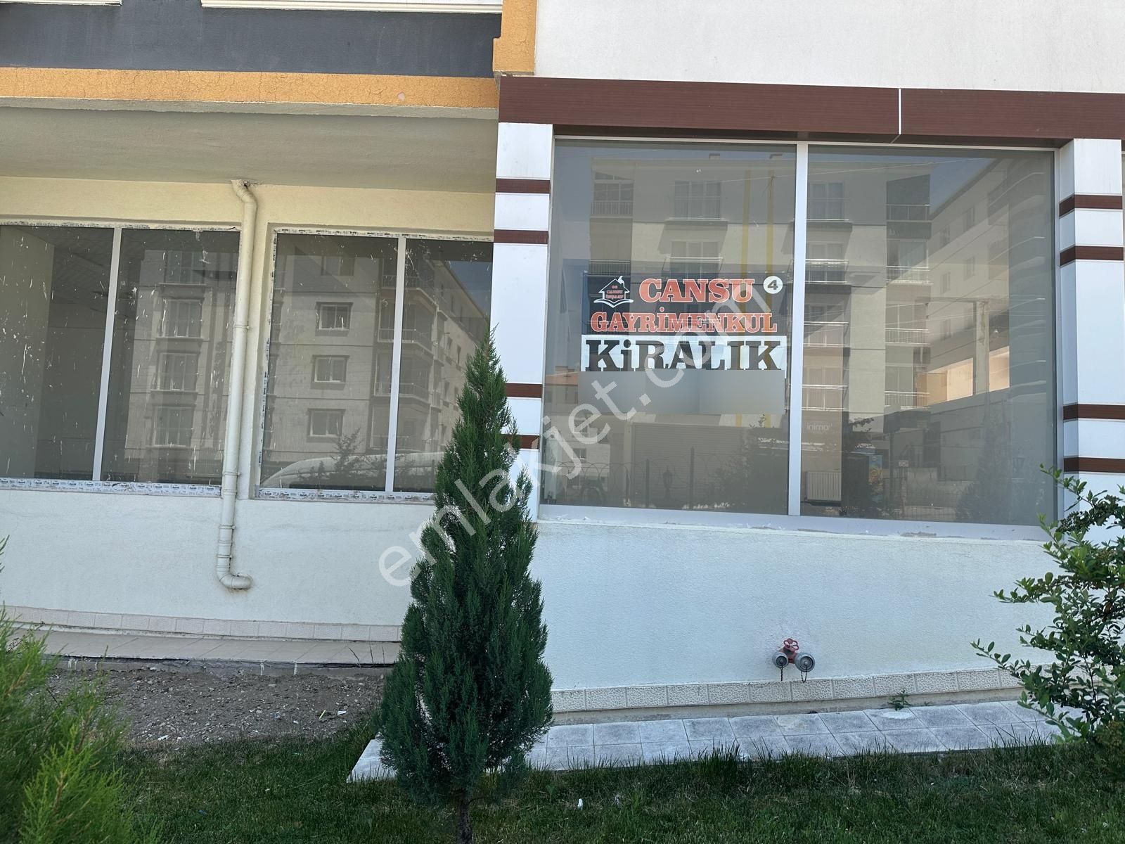 Köşe Başı 2 Cadde Kesişimi Lokasyon Harikası Dükkan - Görsel 5