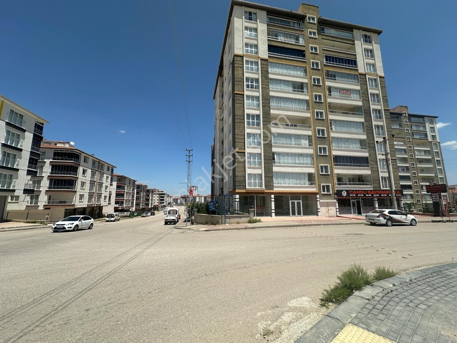 Köşe Başı 2 Cadde Kesişimi Lokasyon Harikası Dükkan - Görsel 12