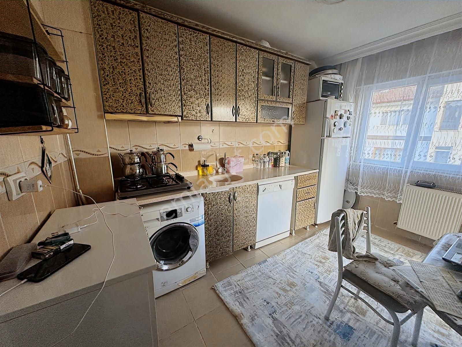 Topçu Mahallesinde 3+1 Masrafsız Son Kat Daire - Görsel 15