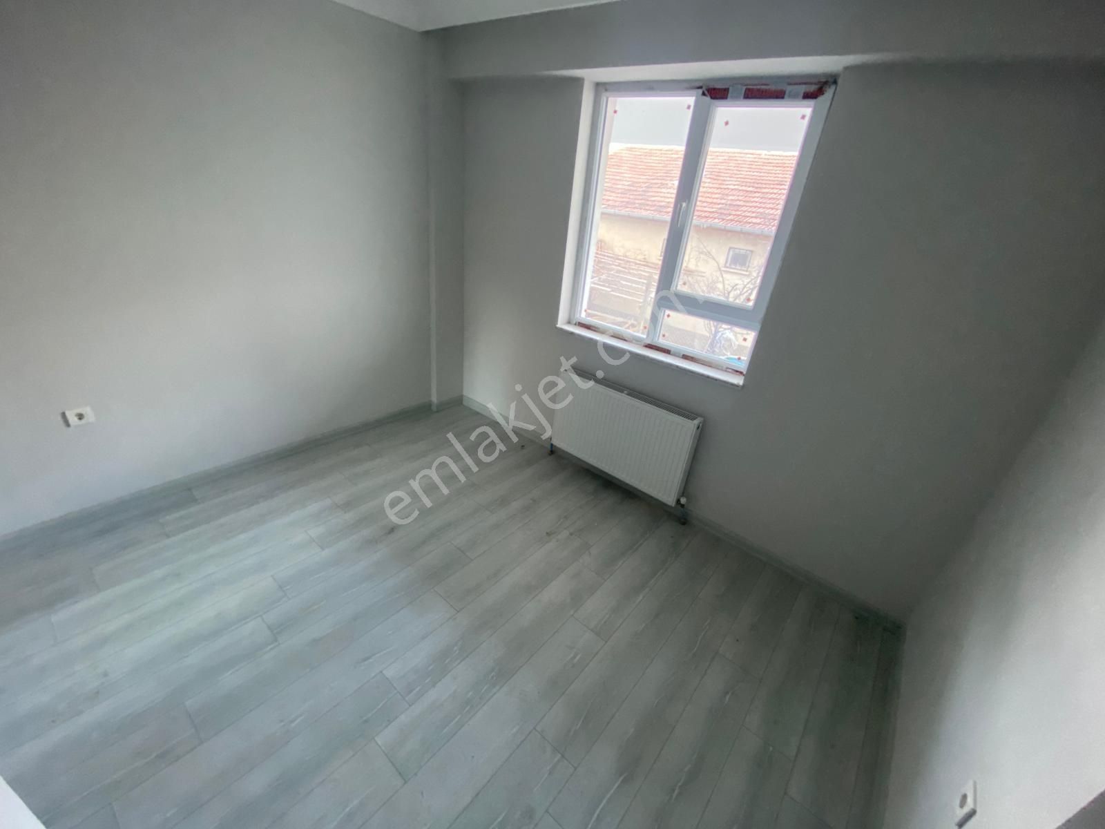 Merkezi Konum Ulaşıma Yakın Okullar Bölgesinde 3+1 110m2 - Görsel 23