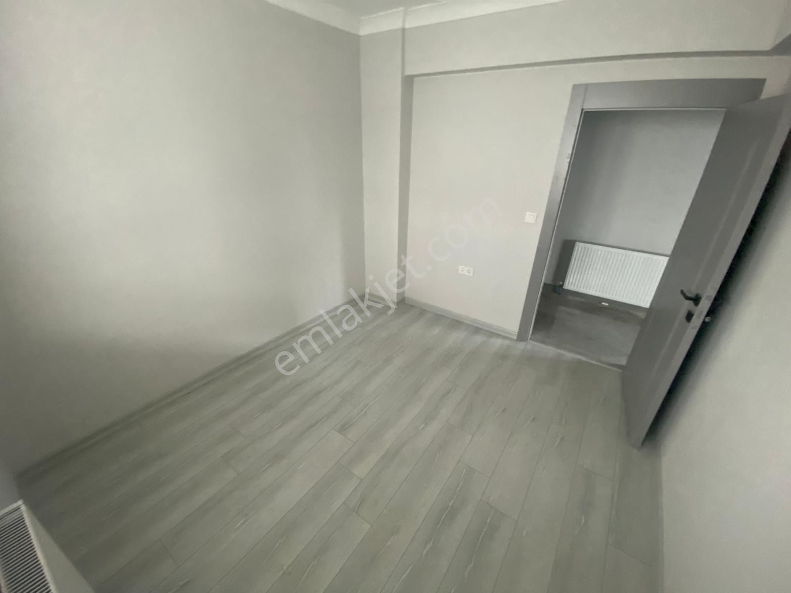 Merkezi Konum Ulaşıma Yakın Okullar Bölgesinde 3+1 110m2 - Görsel 25