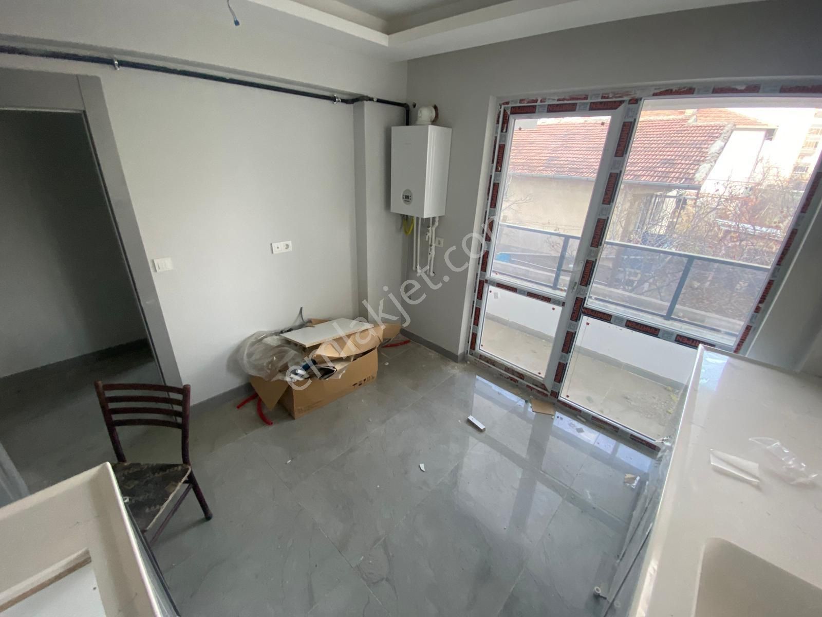 Merkezi Konum Ulaşıma Yakın Okullar Bölgesinde 3+1 110m2 - Görsel 6