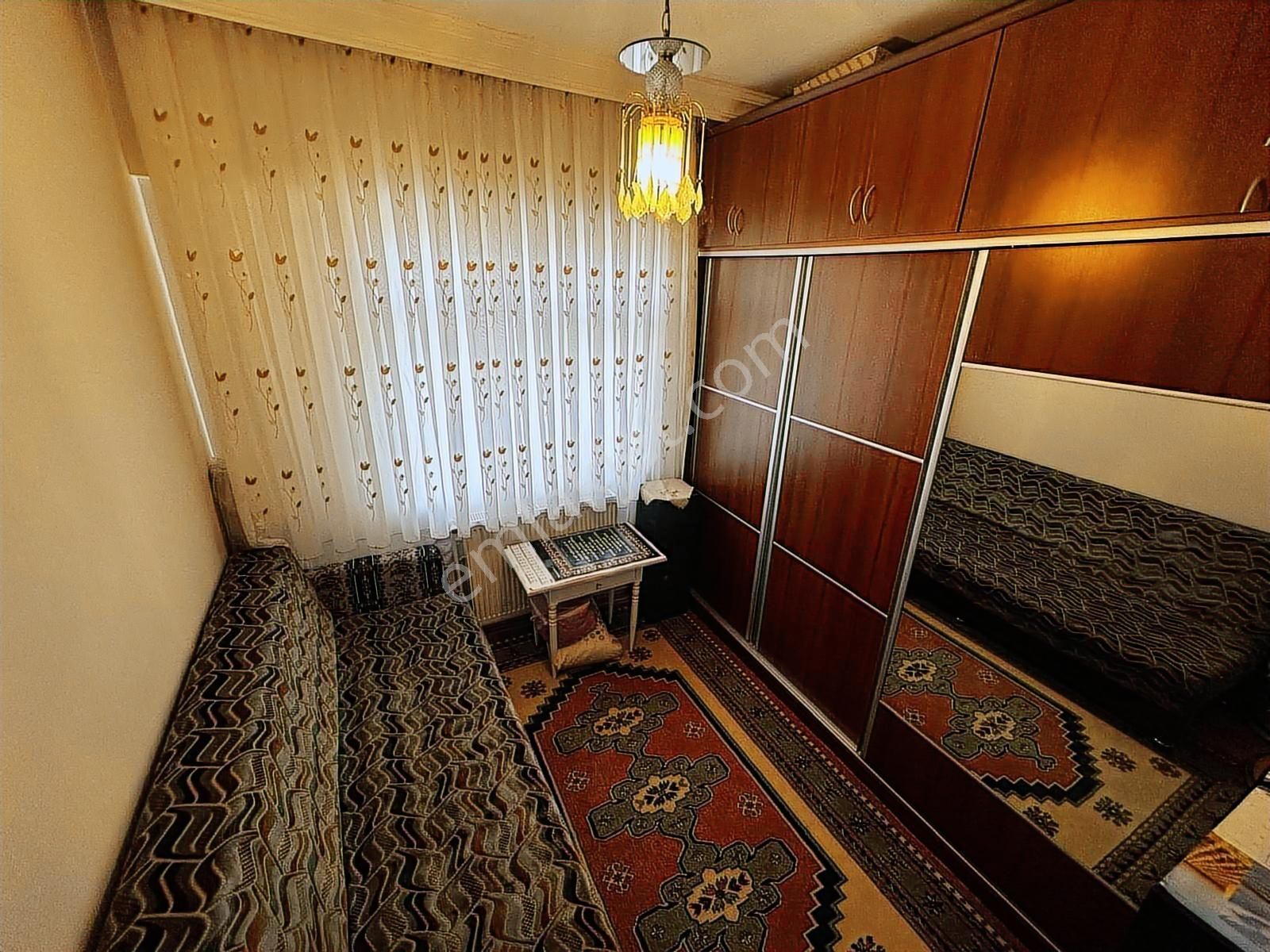 3+1 Harika Lokasyonda Salon Bağımsız 4kat Ön Cephe Harika Daire - Görsel 17