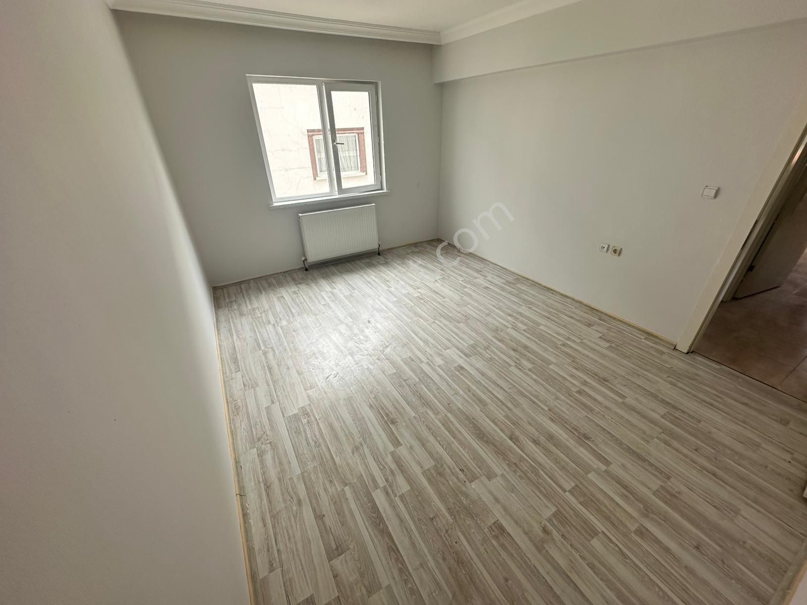 4+1 Merkezi Lokasyon 140m2 Ebeveyn Banyo Ön Cephe - Görsel 34