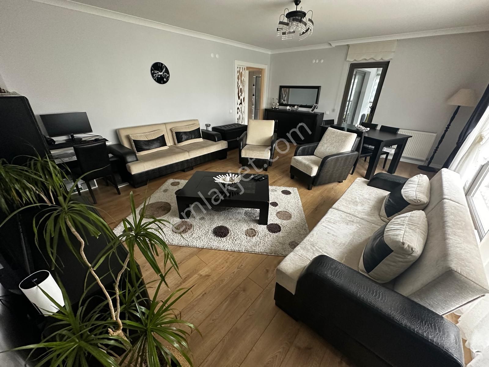 Beklenen Site Dairesi Hem Geniş Hem Kullanışlı Hemde Lüks - Görsel 6