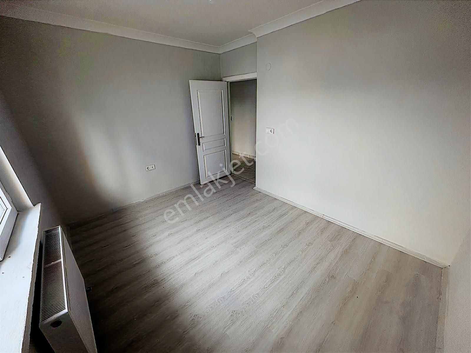 Mustafa Kemal De Bulvar Cephe 100m2 Yüksek Giriş 3+1 Uygun Fiyat - Görsel 10