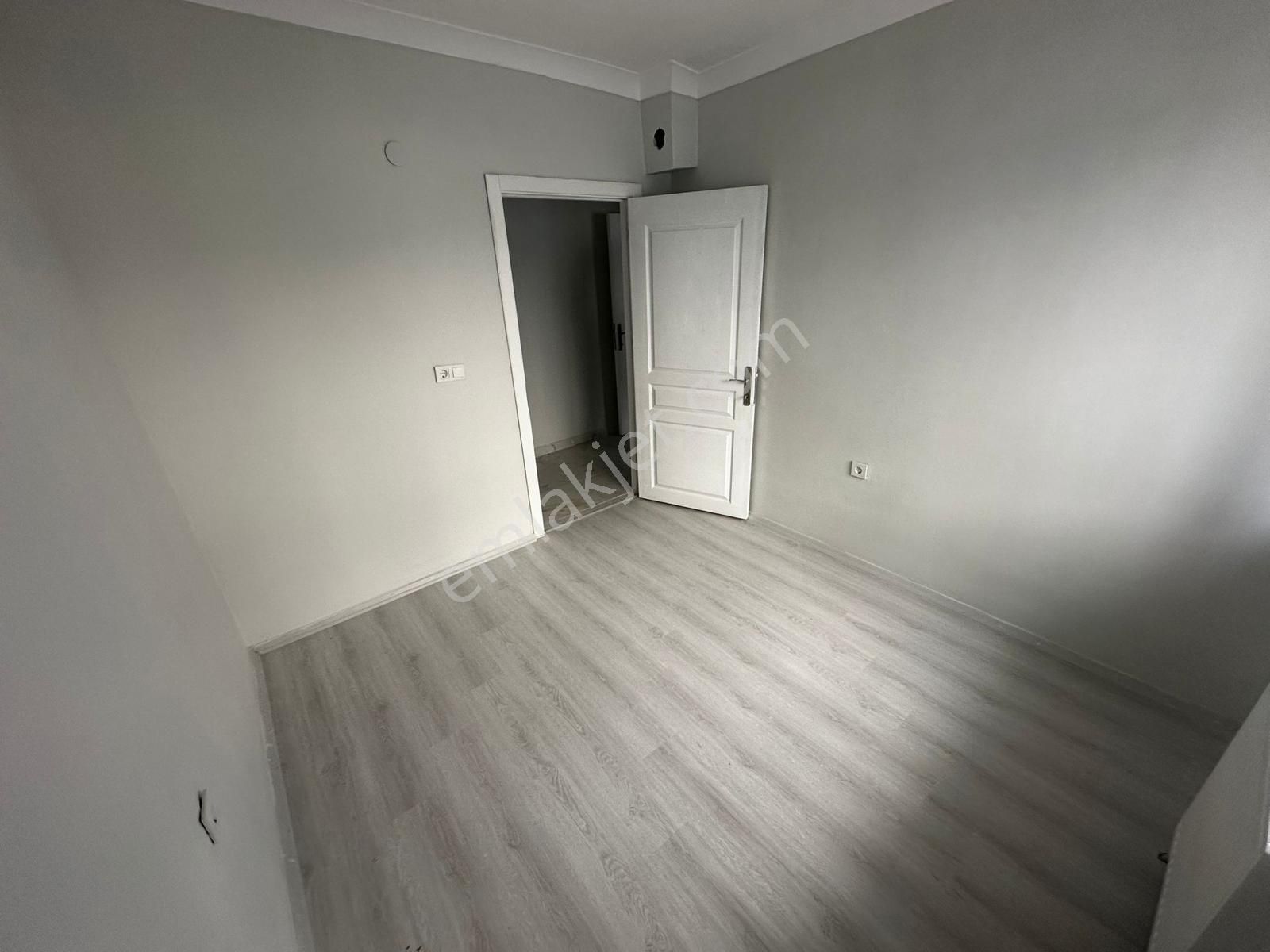 Mustafa Kemal De Bulvar Cephe 100m2 Yüksek Giriş 3+1 Uygun Fiyat - Görsel 31