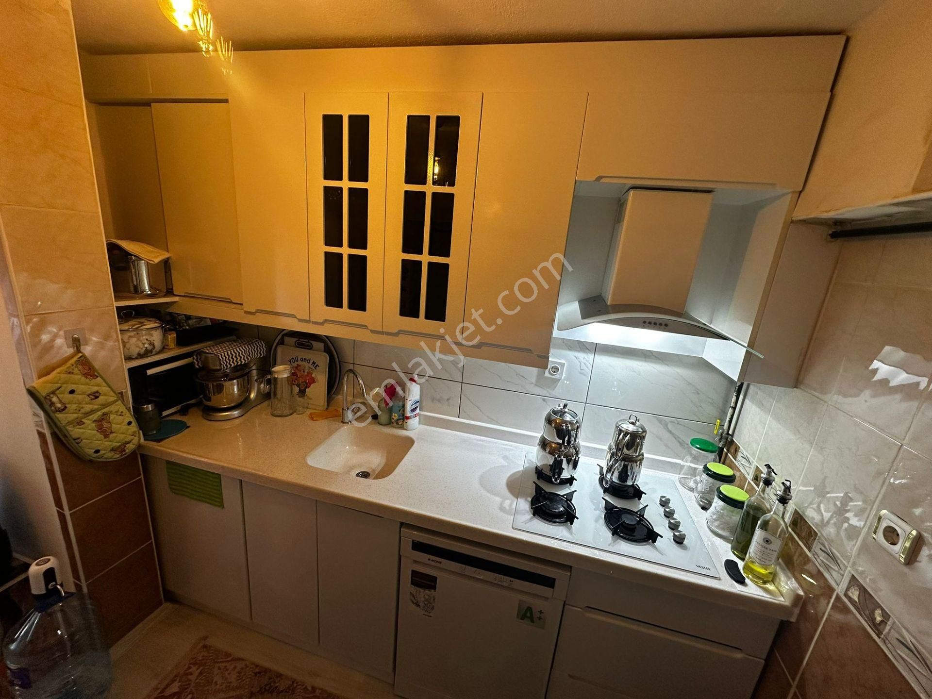 Harika Lokasyon Çarşı İçi 3+1 Yuksek Giriş 95m2 Şok Fiyat - Görsel 2