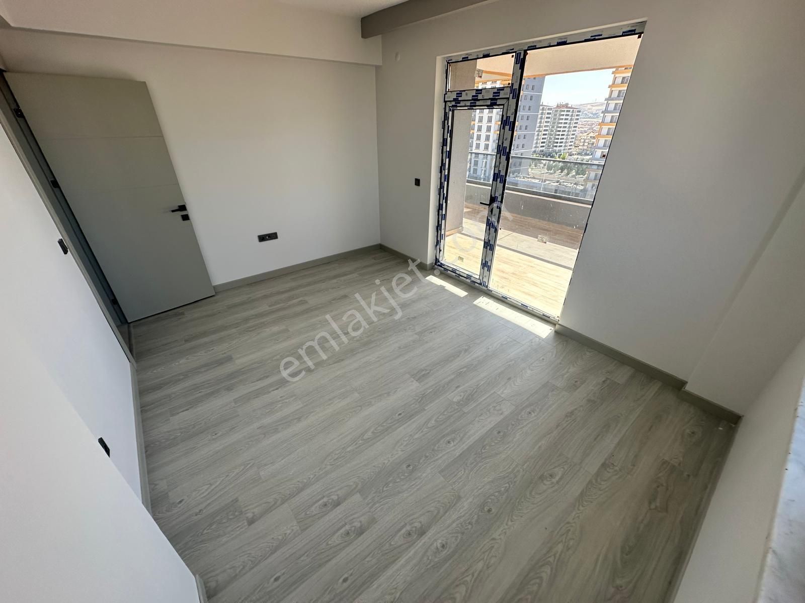 **site Dairesi** Son Kat 3+1 Manzaralı Cadde Üzeri 135m2 9 Kat - Görsel 19
