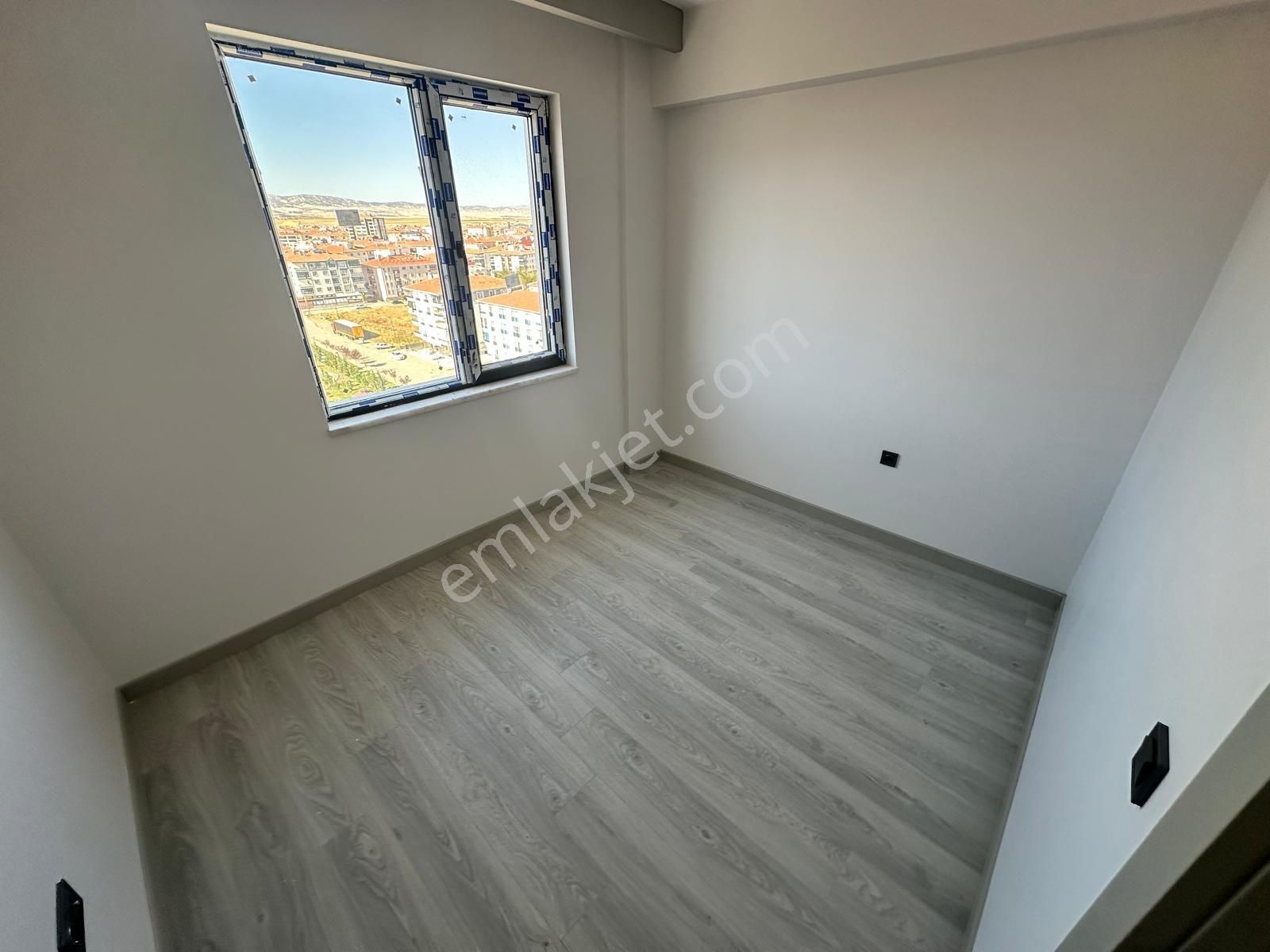 **site Dairesi** Son Kat 3+1 Manzaralı Cadde Üzeri 135m2 9 Kat - Görsel 33