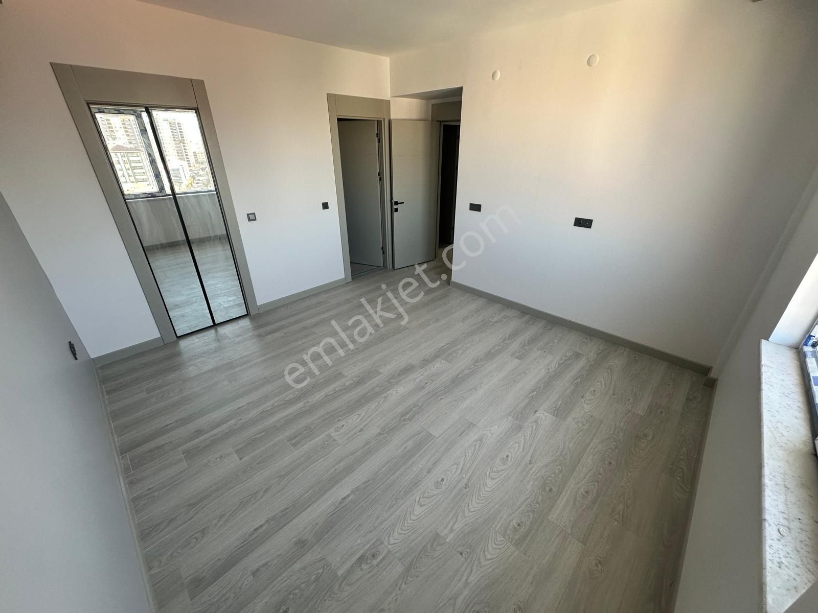 **site Dairesi** Son Kat 3+1 Manzaralı Cadde Üzeri 135m2 9 Kat - Görsel 20