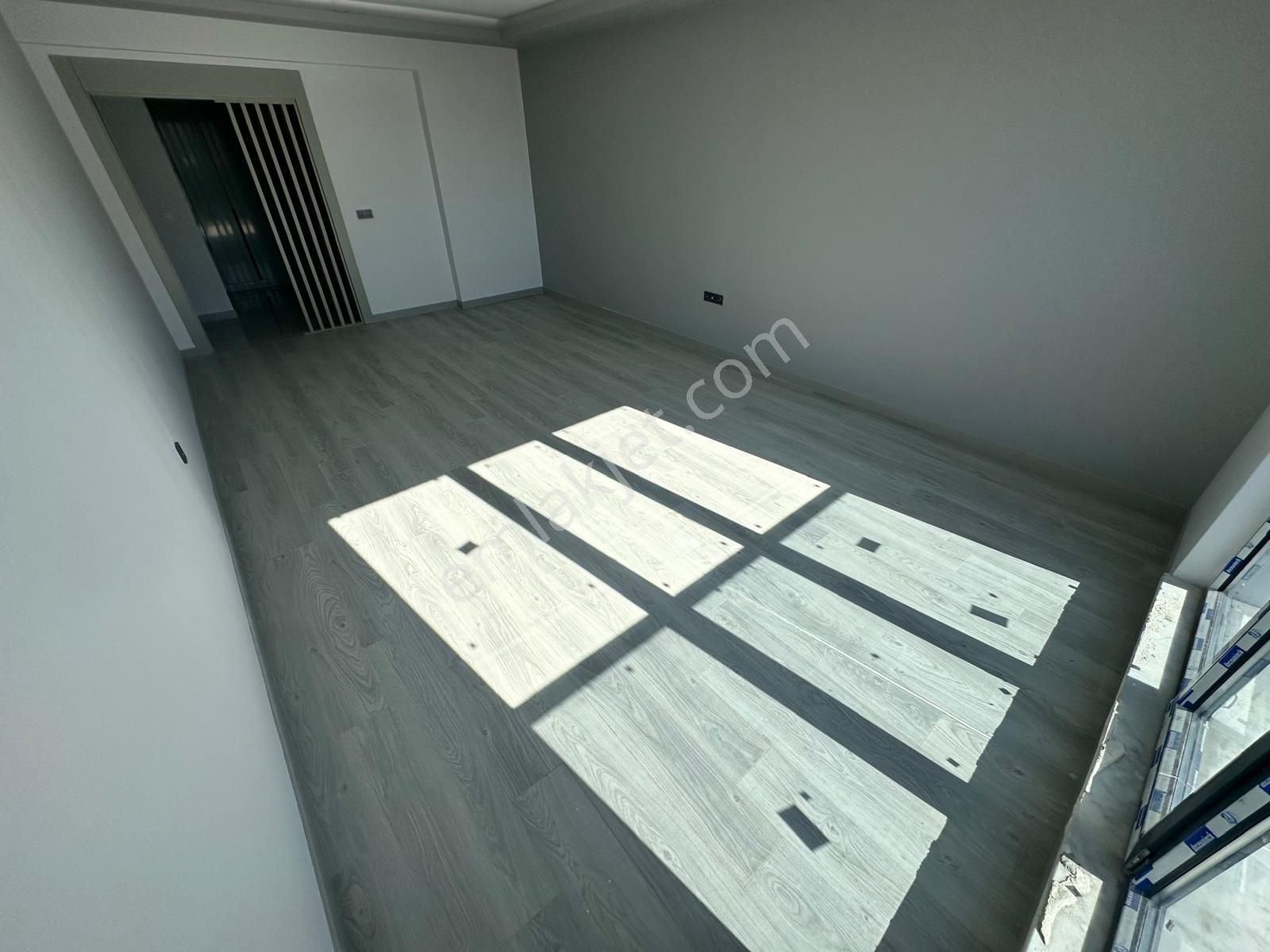 **site Dairesi** Son Kat 3+1 Manzaralı Cadde Üzeri 135m2 9 Kat - Görsel 17