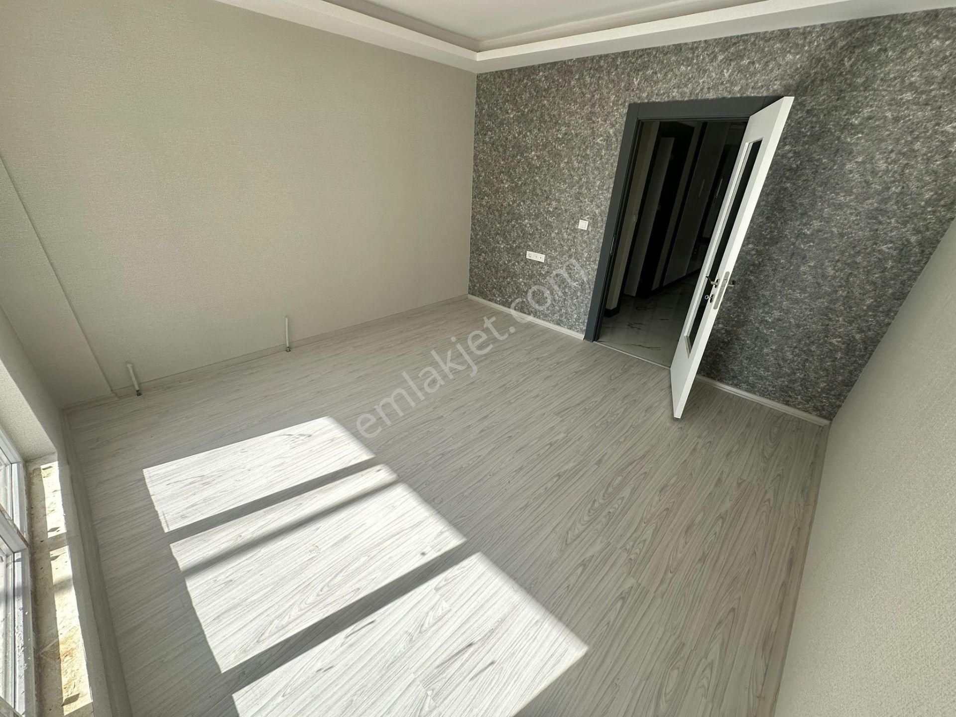 **fevzi Çakmak Mahallesi**3+1 Cam Balkonlu - Görsel 5