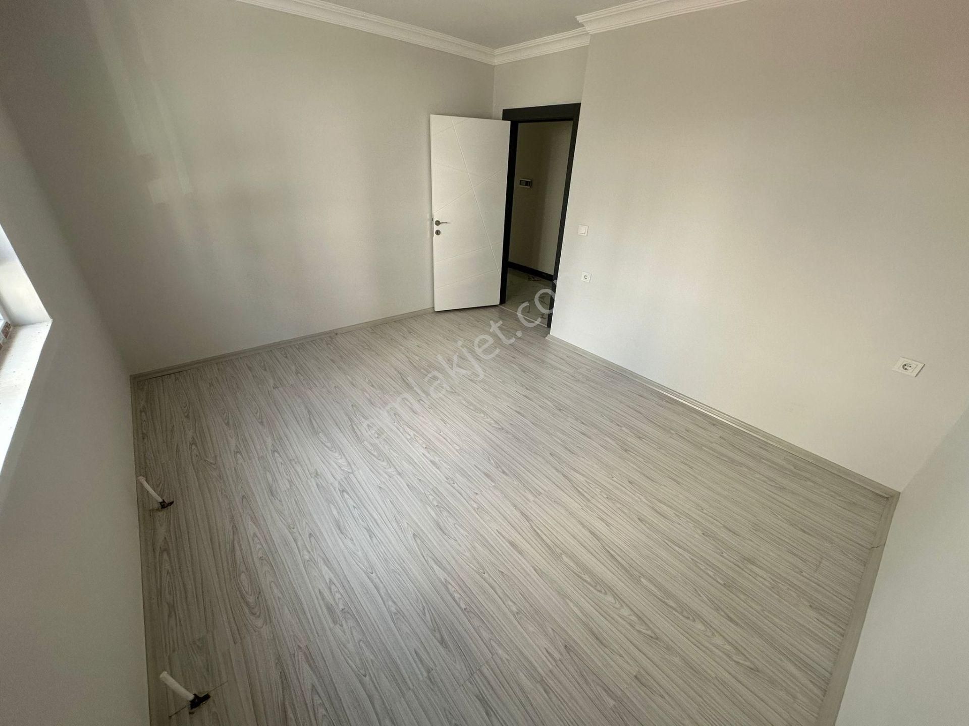 **fevzi Çakmak Mahallesi**3+1 Cam Balkonlu - Görsel 18