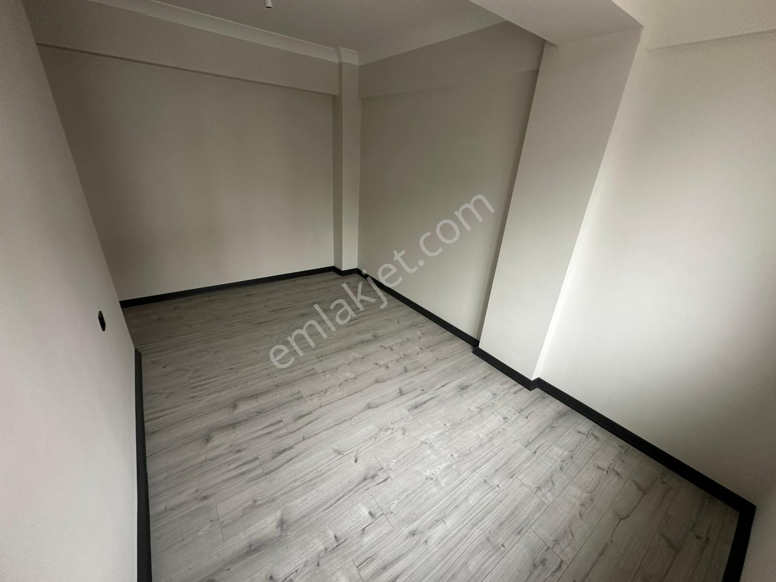 **menderes Mahallesi** 3+1 Ebeveyn Banyo Teras Balkon - Görsel 13