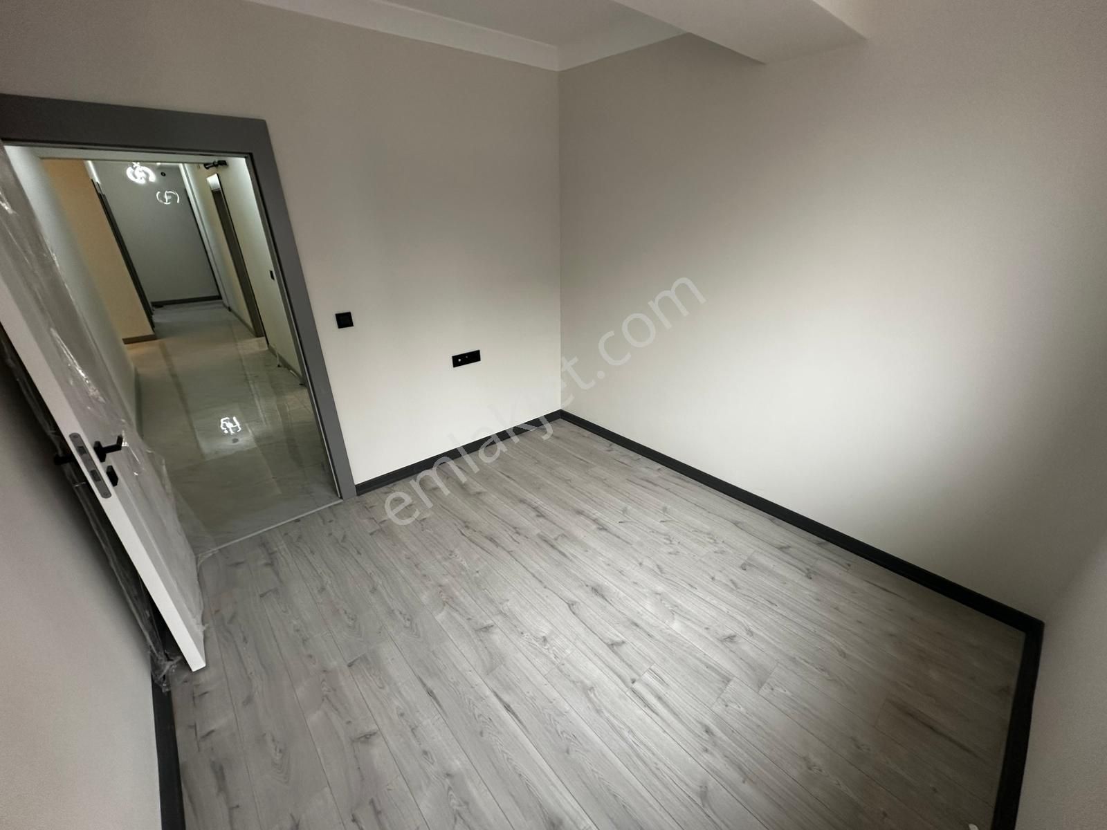 **menderes Mahallesi** 3+1 Ebeveyn Banyo Teras Balkon - Görsel 14