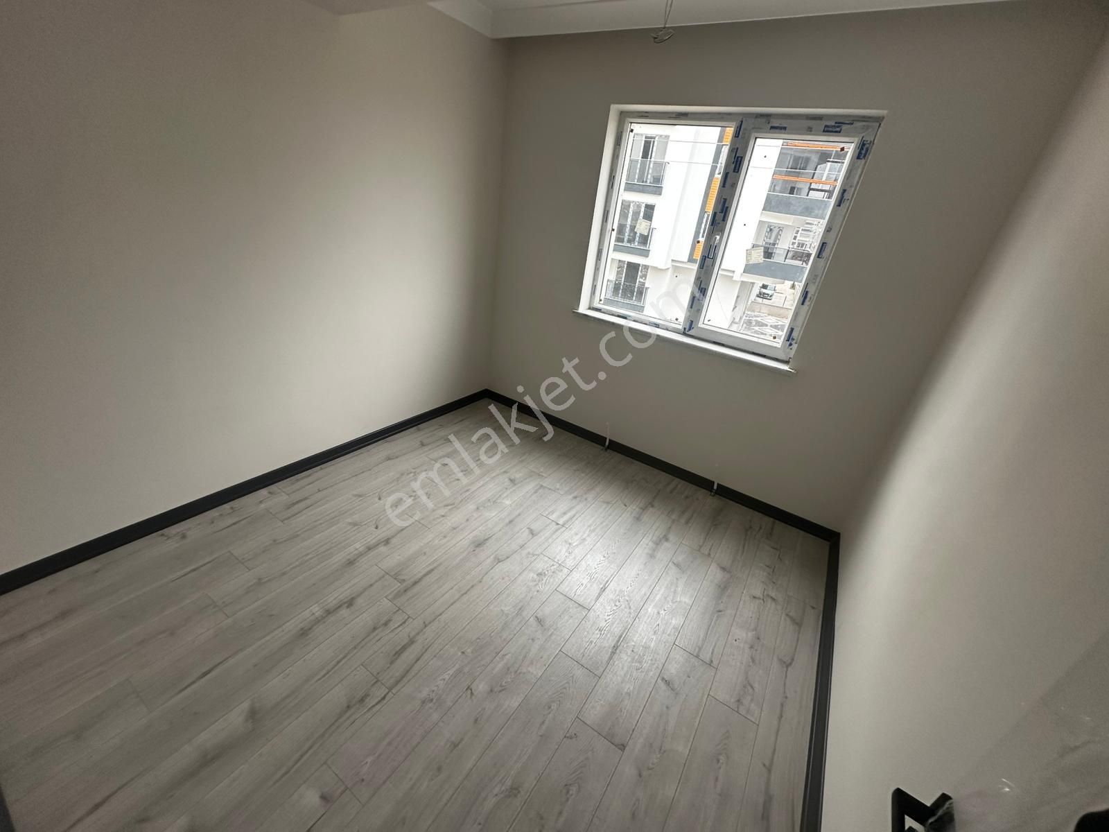 **menderes Mahallesi** 3+1 Ebeveyn Banyo Teras Balkon - Görsel 11