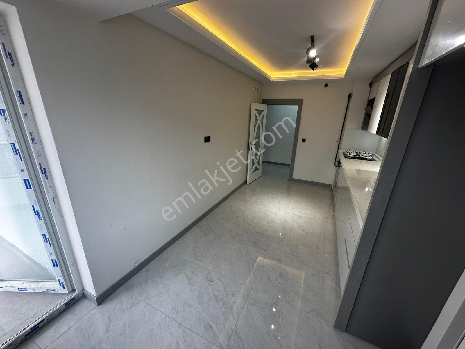 **menderes Mahallesi** 3+1 Ebeveyn Banyo Teras Balkon - Görsel 4