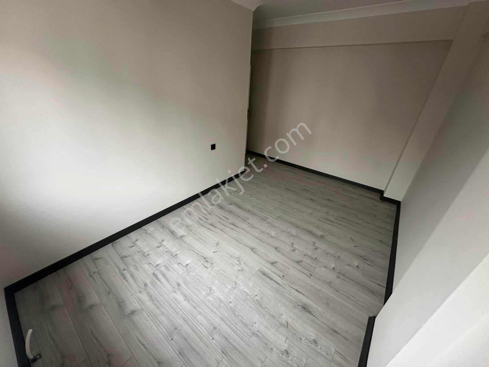 **menderes Mahallesi** 3+1 Ebeveyn Banyo Teras Balkon - Görsel 15