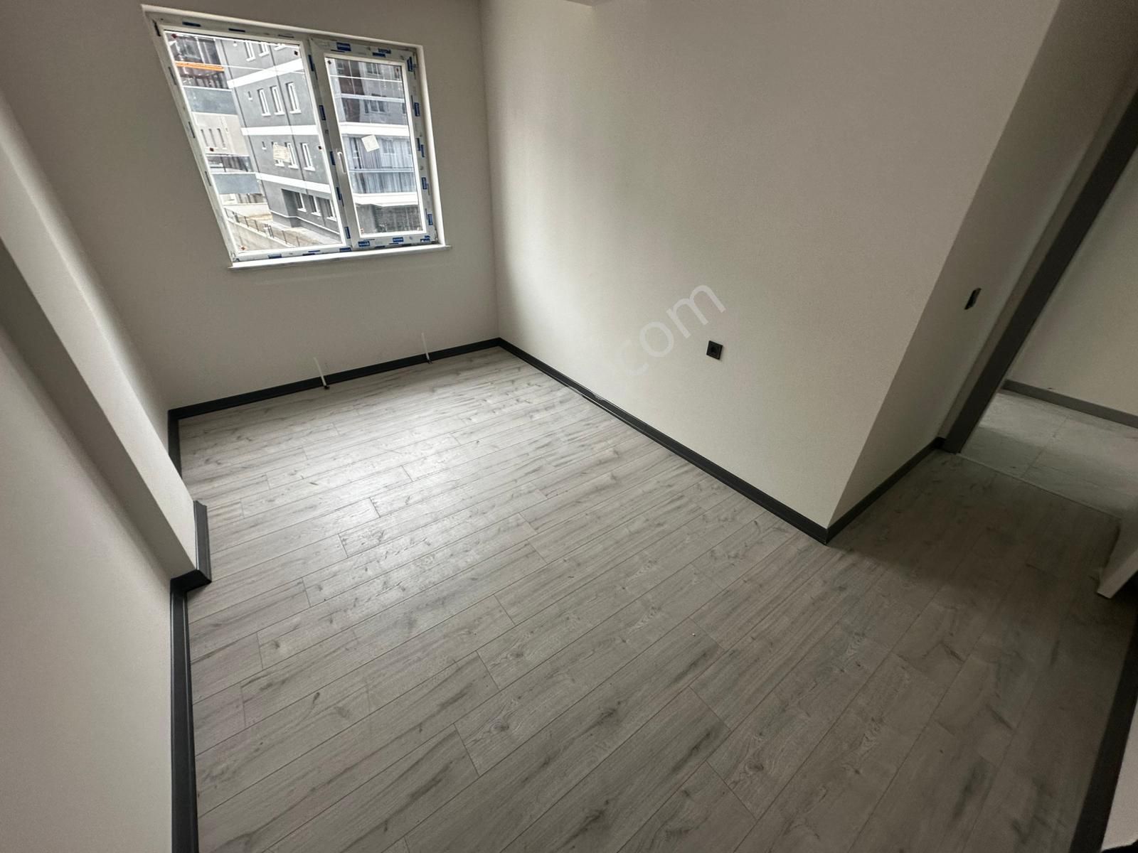 **menderes Mahallesi** 3+1 Ebeveyn Banyo Teras Balkon - Görsel 17