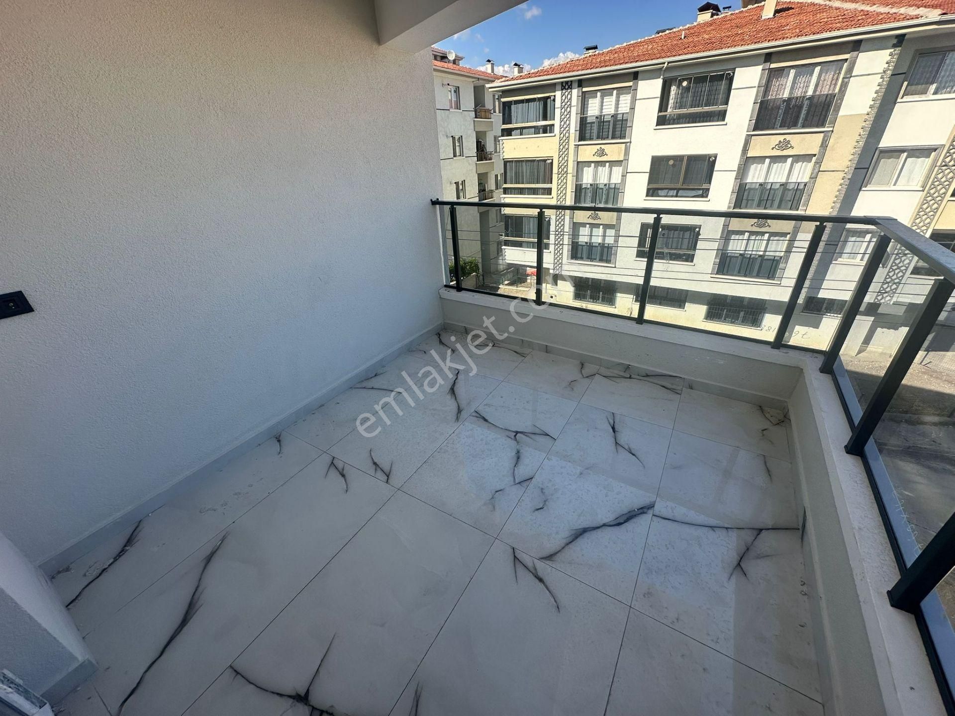 **fevzi Çakmak Mahallesi**3+1 Ebeveyn Banyolu Kupon Daire - Görsel 23