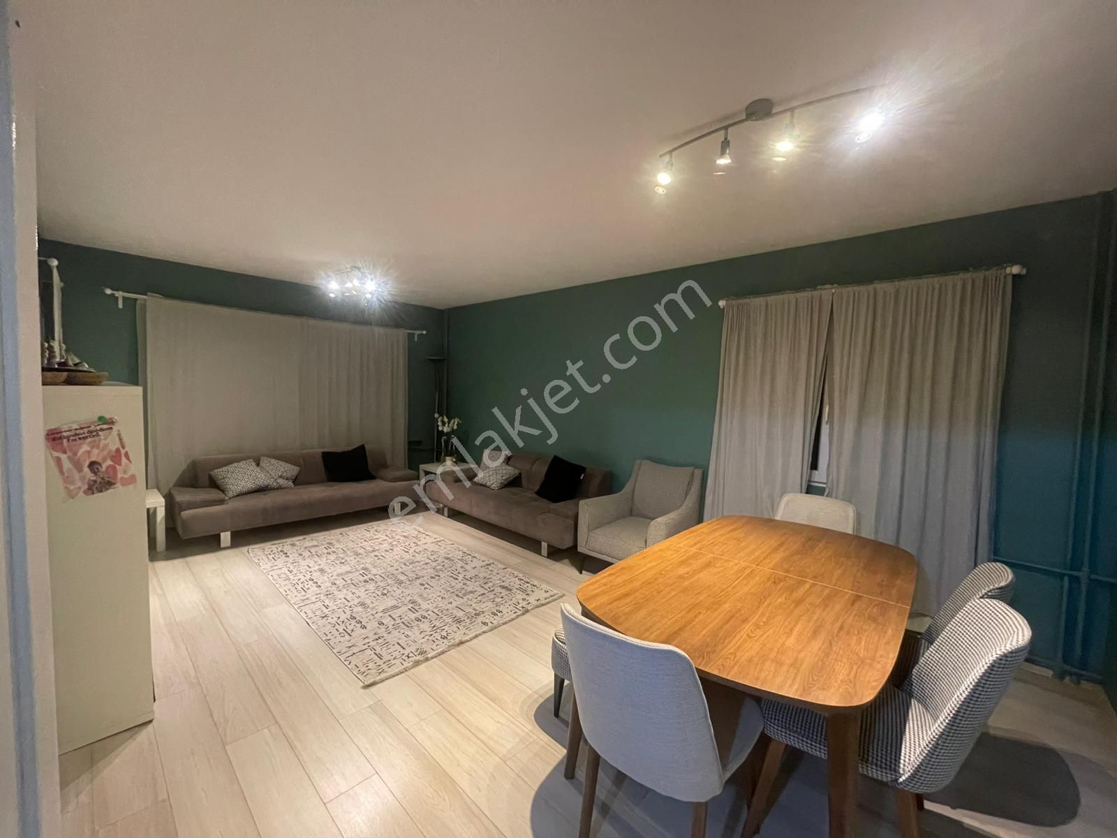 Bulvar Üzerinde Age Bloklarında 3+1 Site Dairesi - Görsel 11