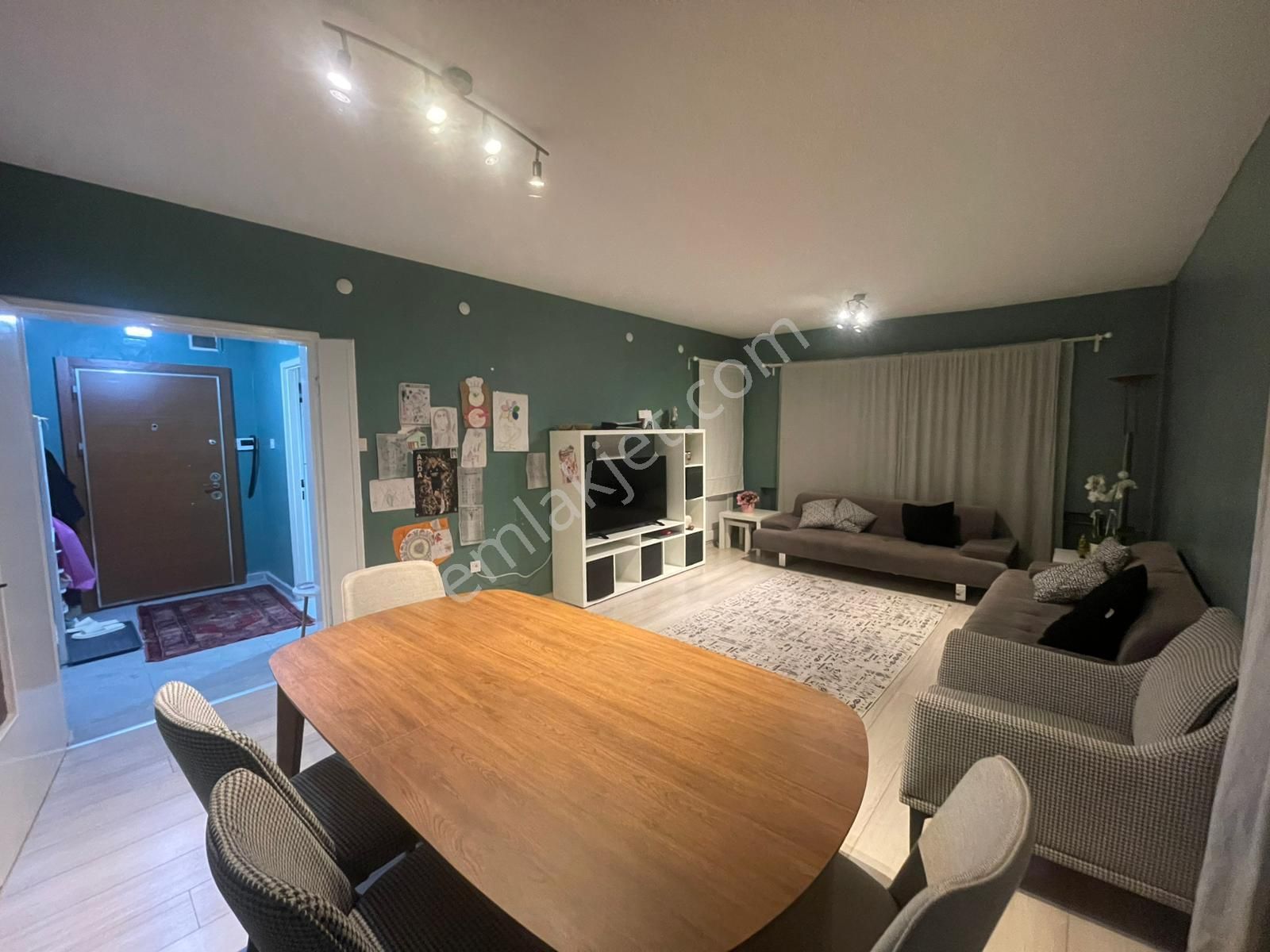 Bulvar Üzerinde Age Bloklarında 3+1 Site Dairesi - Görsel 6