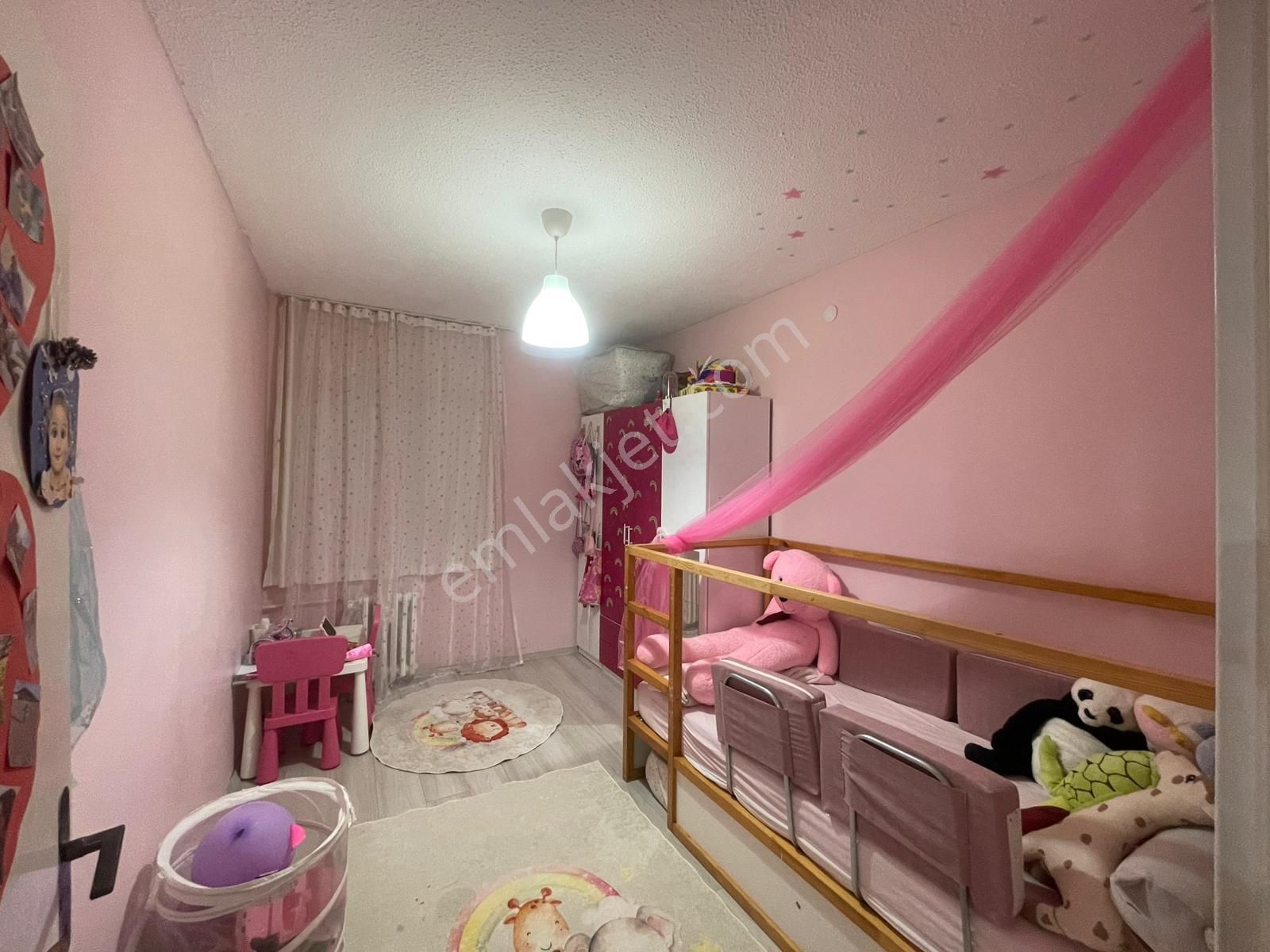 Bulvar Üzerinde Age Bloklarında 3+1 Site Dairesi - Görsel 21