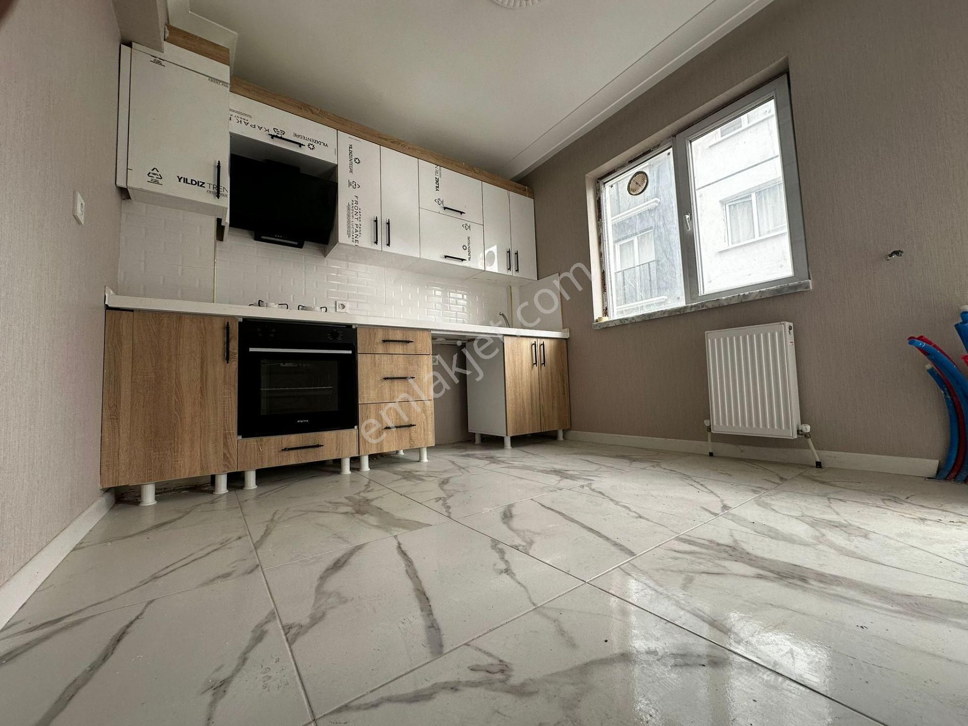 M.kemal Mahallesi Okullar Bölgesi 2+1 Ara Kat 110 M2 Daire - Görsel 2