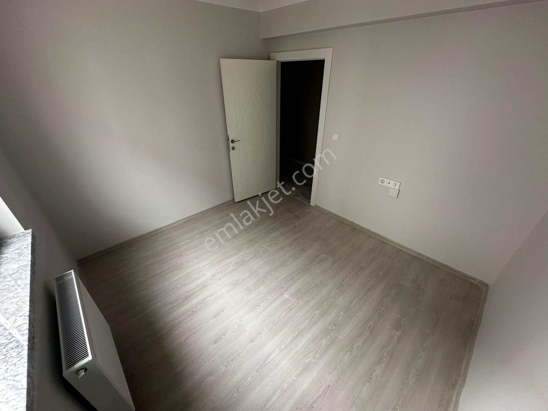 M.kemal Mahallesi Okullar Bölgesi 2+1 Ara Kat 110 M2 Daire - Görsel 20