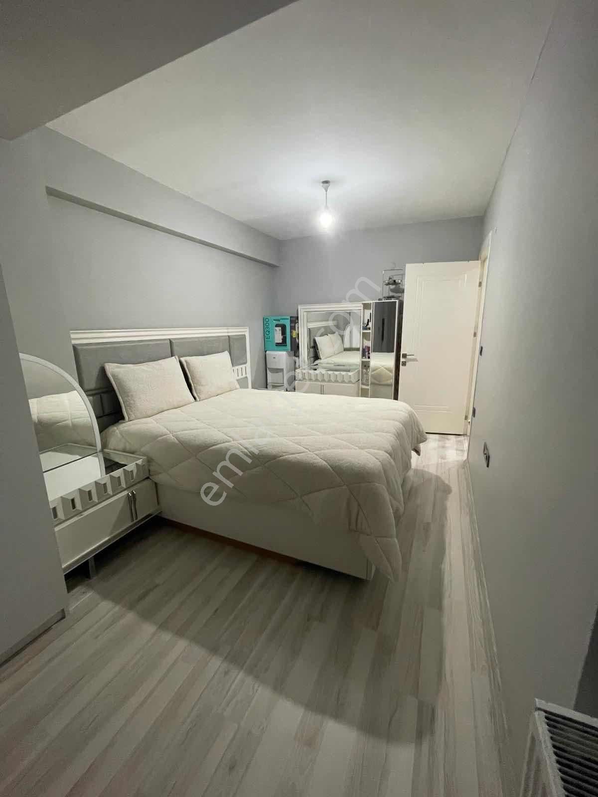 Buca İşçi Evleri Laleli Mah.de Satılık 3+1 D.gazlı Dubleks Daire - Görsel 7