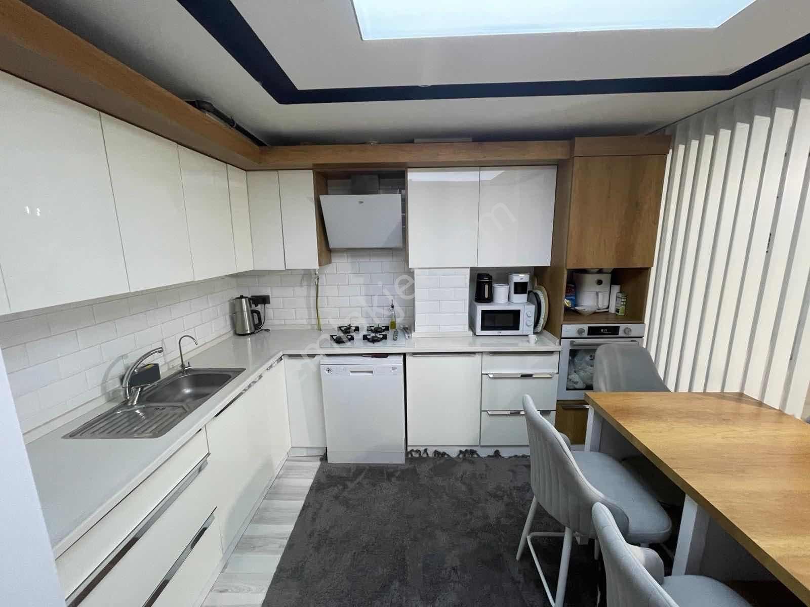 Buca İşçi Evleri Laleli Mah.de Satılık 3+1 D.gazlı Dubleks Daire - Görsel 6