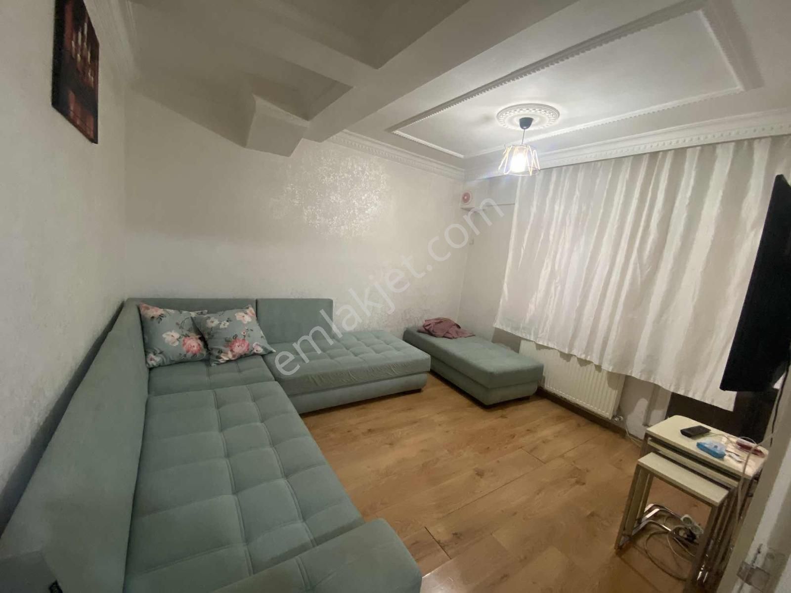 Önlü'den Atatürk Mah'da 2+1 Merkezi Konum'da Yeni Bina Bahçe Kat