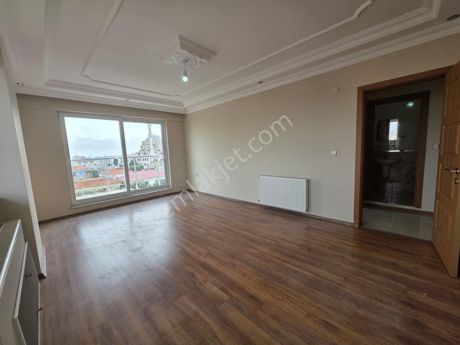 Merkezde Kaçırılmayacak Fırsat! 120 M² 3+1 Ayrı Mutfak Daire - Görsel 7