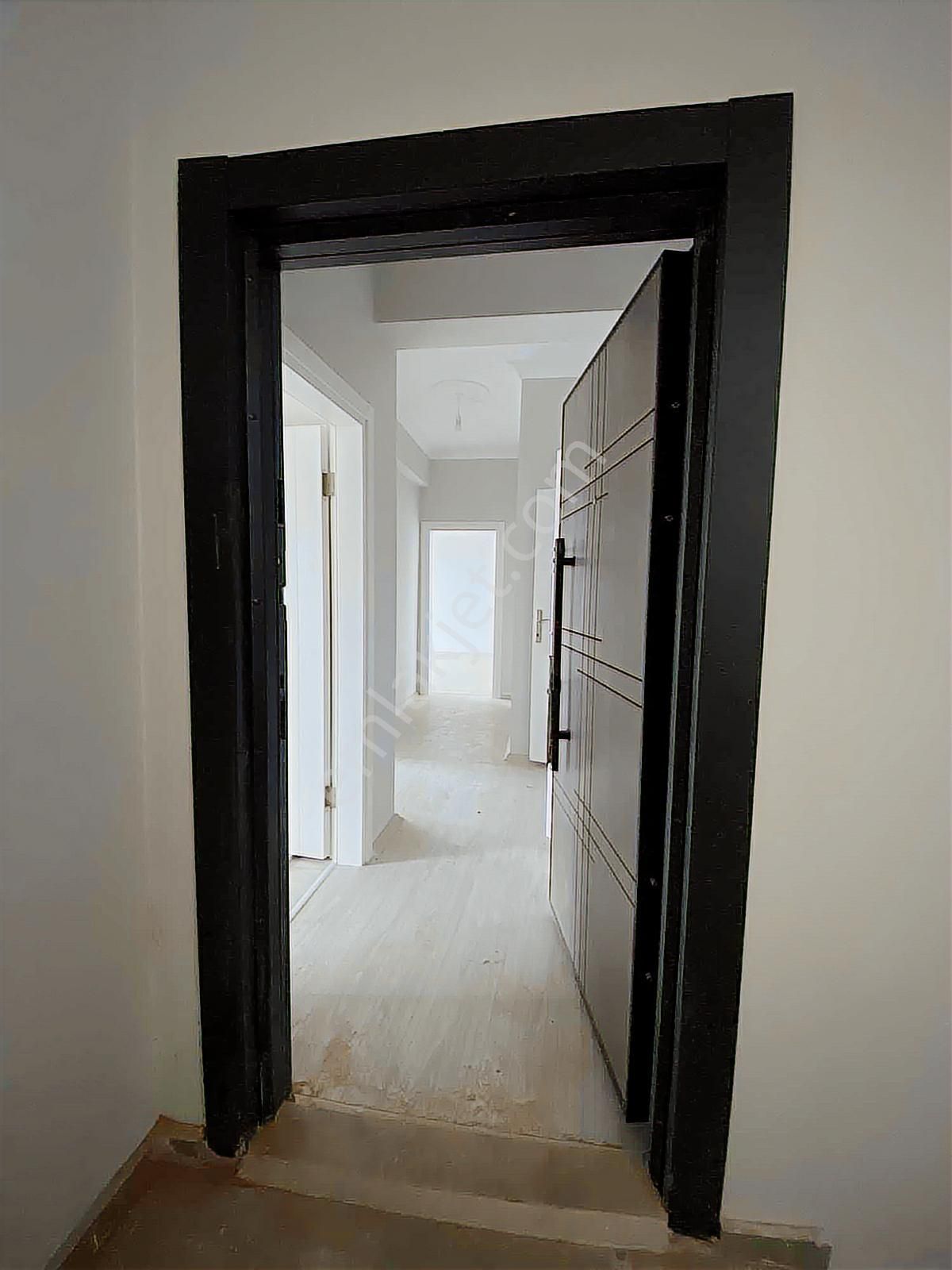 Anka Gm'den Cerrah Edebey Yolunda Kiralık Sıfır 2+1 Daire - Görsel 8