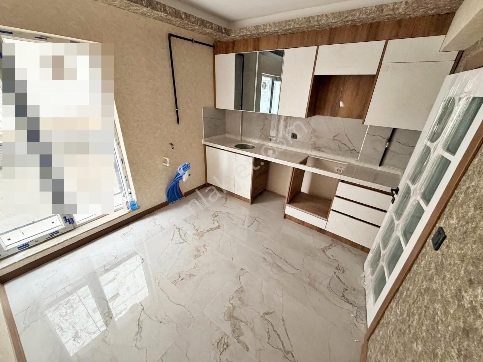 Yuv*** Giyinme Odası Ebeveyn Banyolu 2+1 Giriş Dairesi - Görsel 4